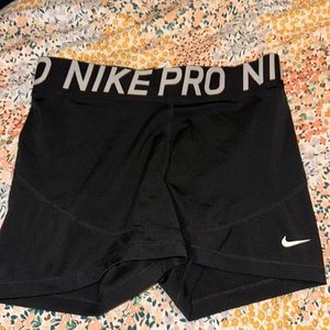 nike pro shorts!